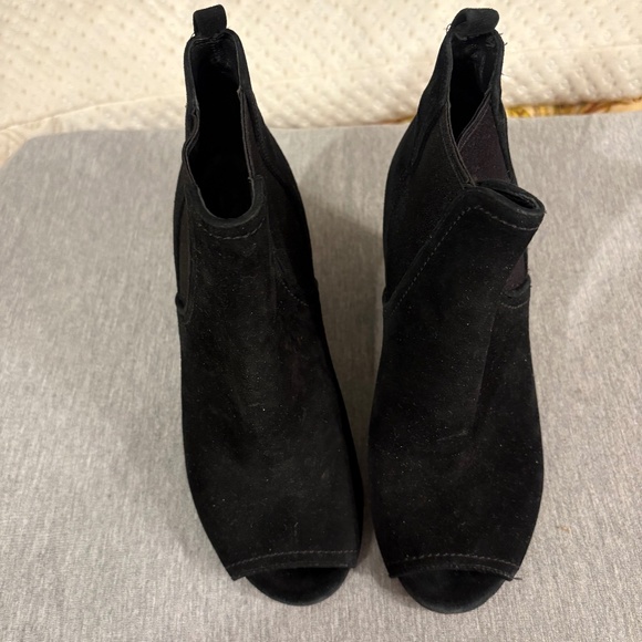 Tory Burch Booties - Picture 1 of 7